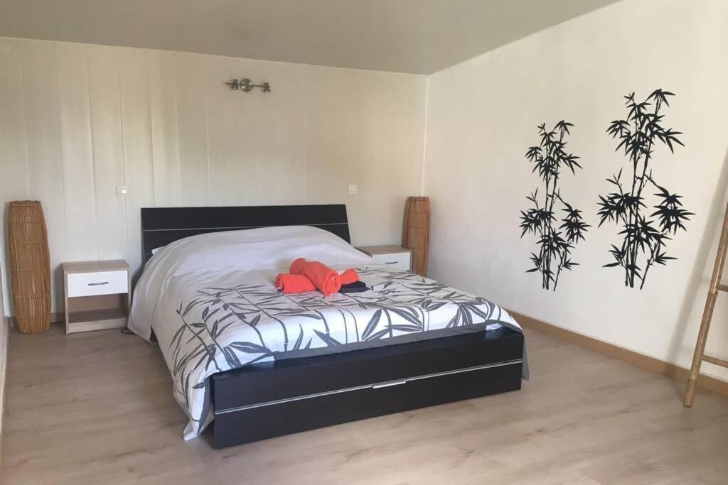 Magnifique Maison 80M² Avec Exterieur Saint-Michel-le-Cloucq Bagian luar foto